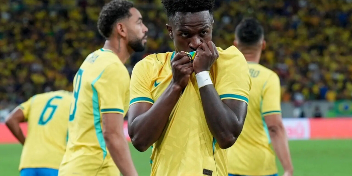 Brasil goleia Panamá no Maracanã e anima torcida antes da Copa do Mundo 